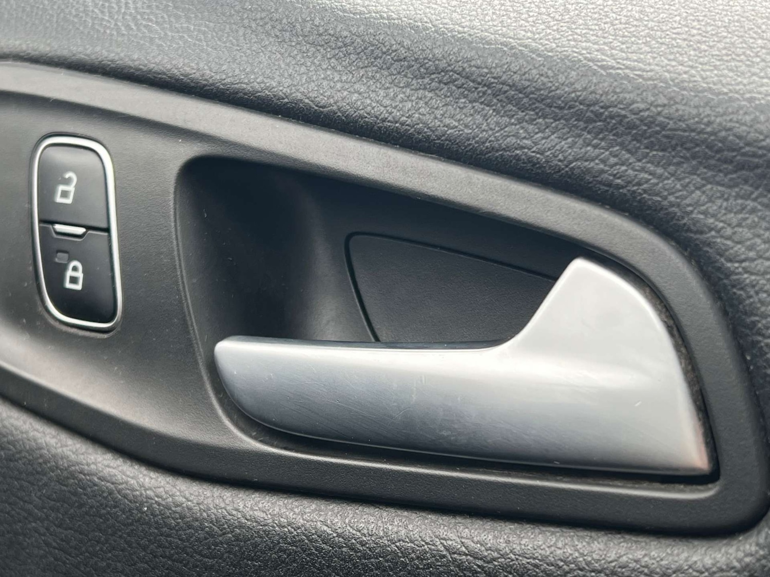 Used Ford Kuga 2018 for sale - 76948225: Photo 63