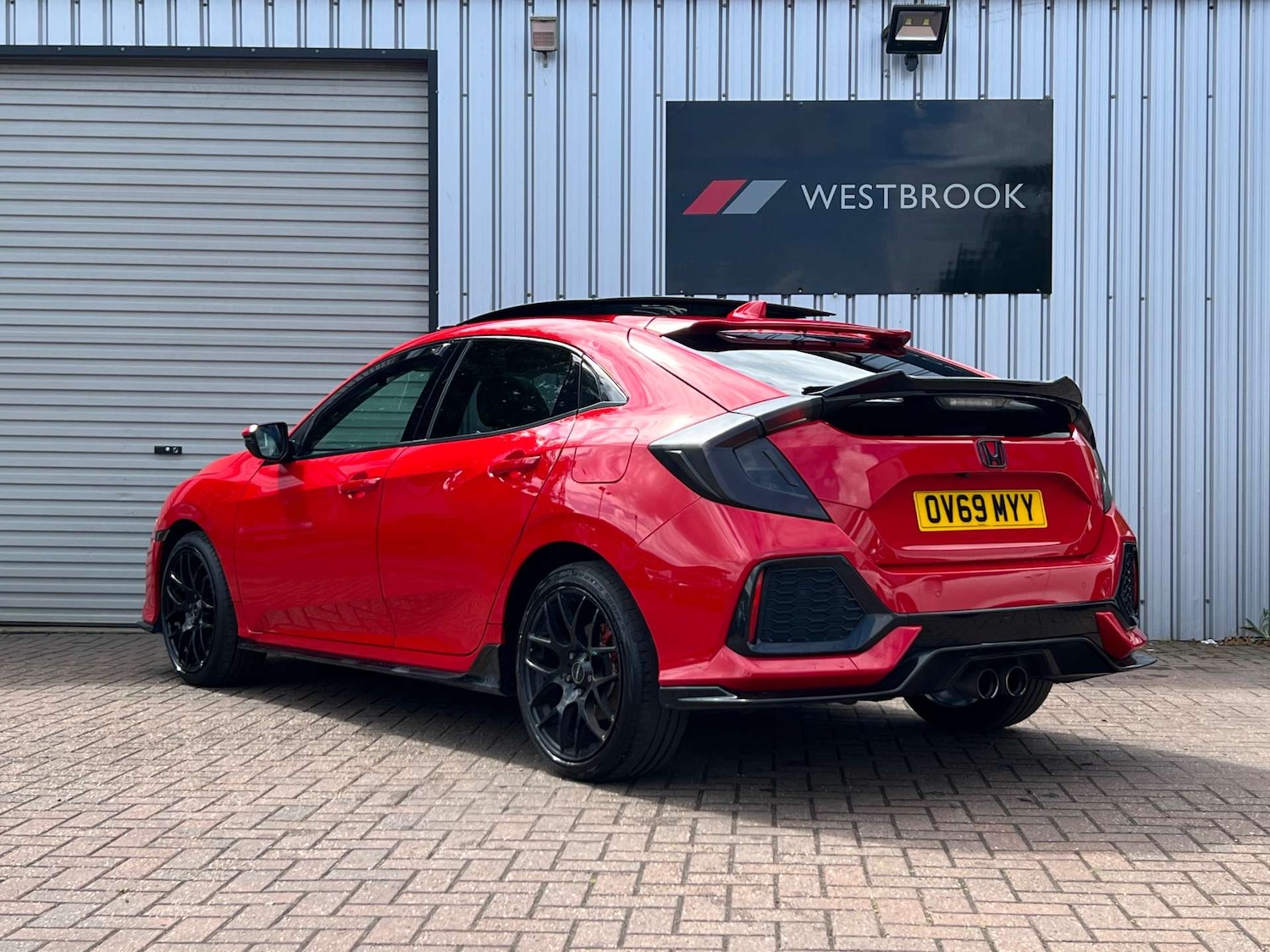 Used Honda Civic 2019 for sale - 76601820: Photo 11