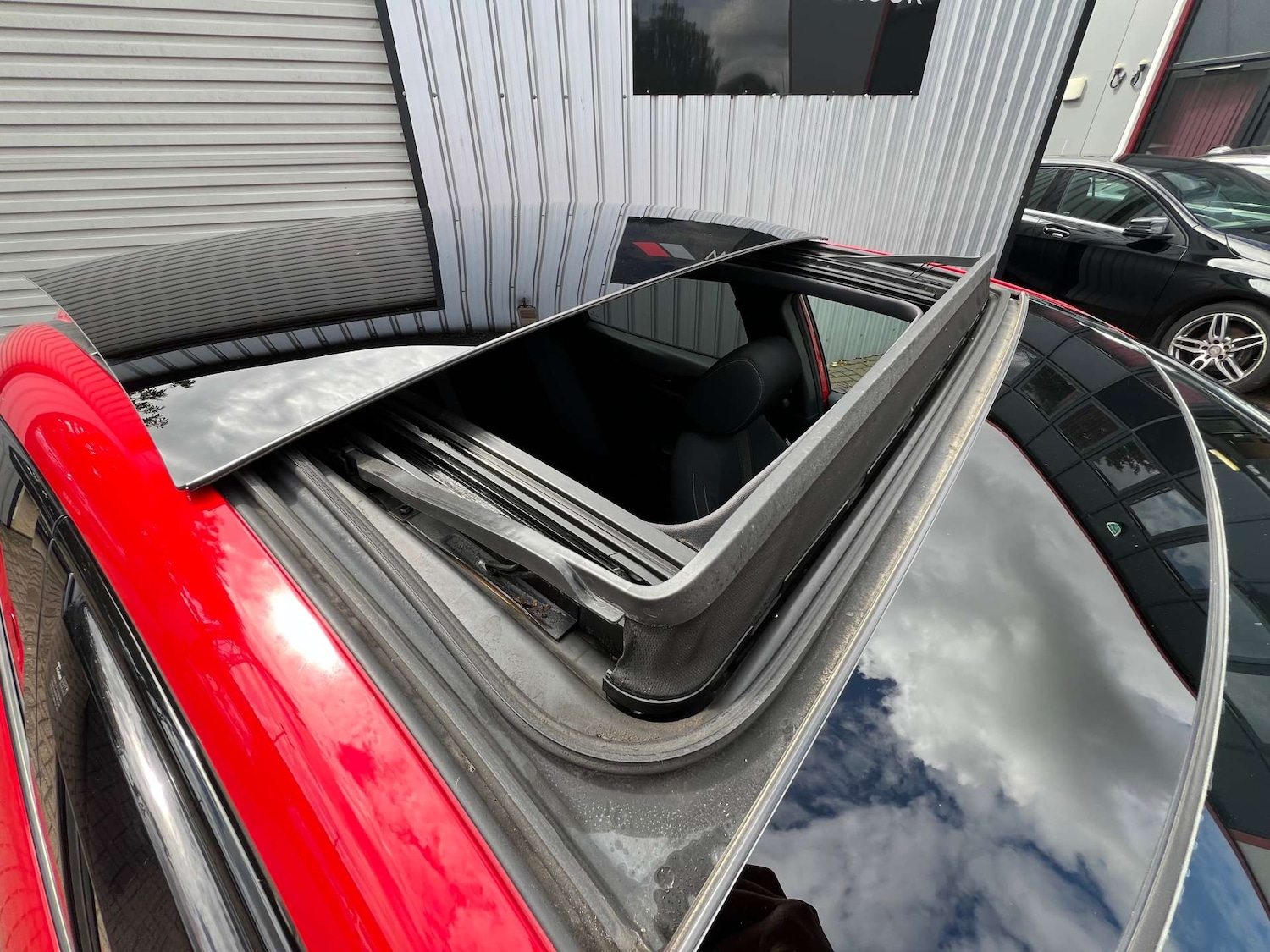 Used Honda Civic 2019 for sale - 76601820: Photo 14