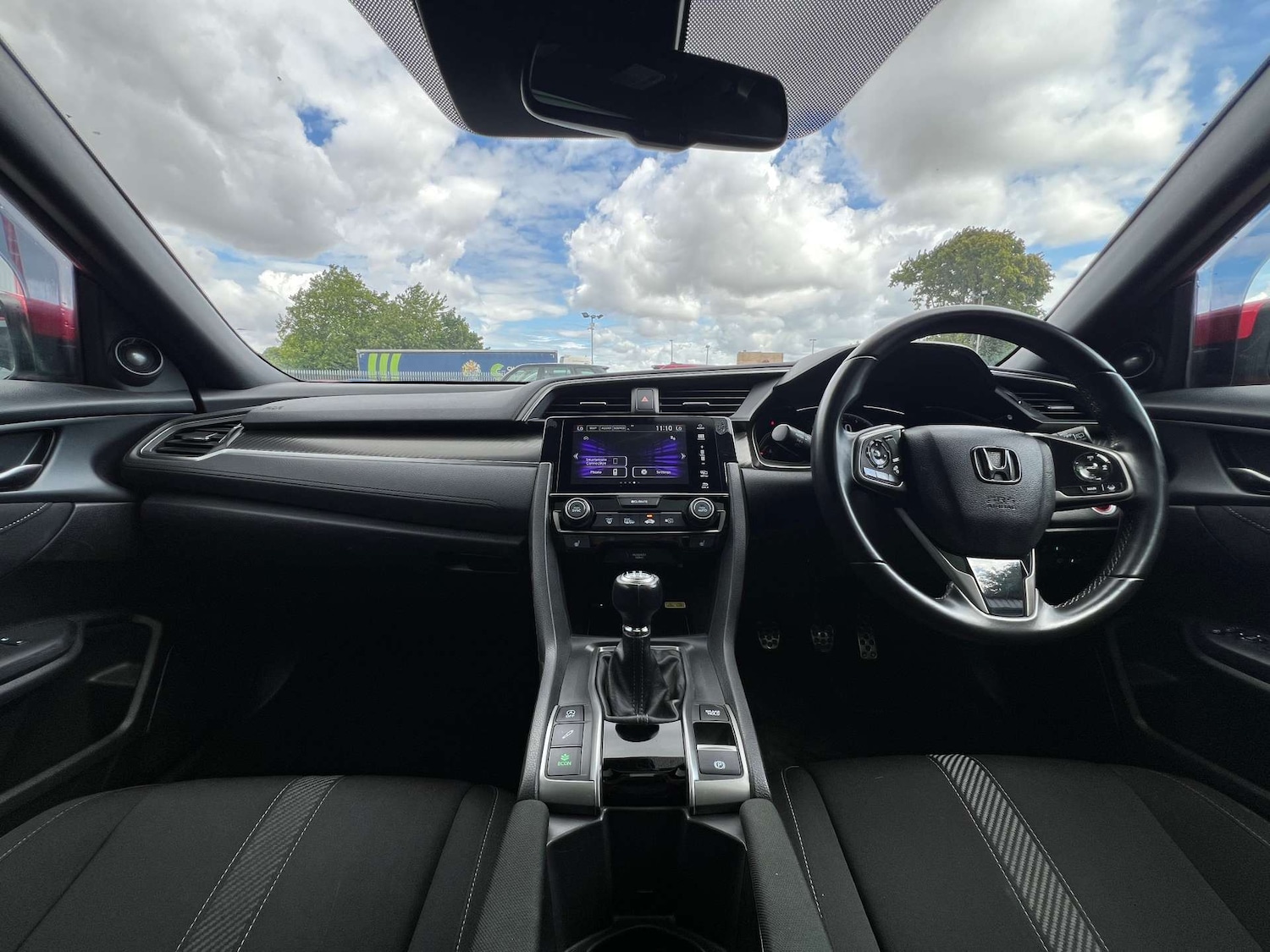 Used Honda Civic 2019 for sale - 76601820: Photo 17