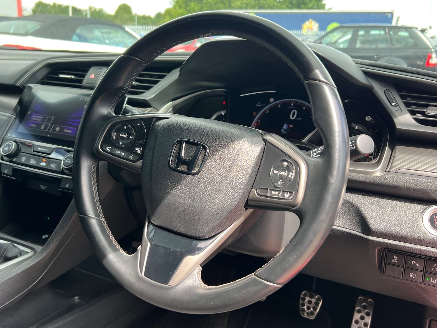 Used Honda Civic 2019 for sale - 76601820: Photo 22