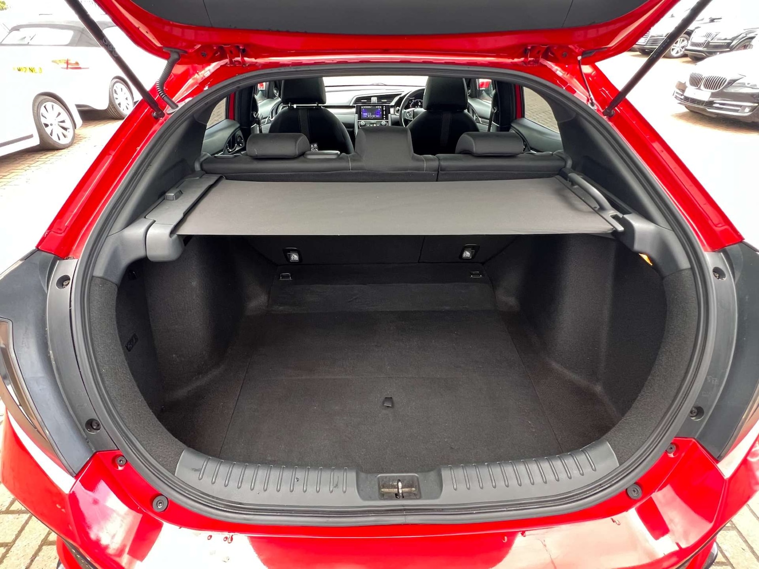 Used Honda Civic 2019 for sale - 76601820: Photo 66