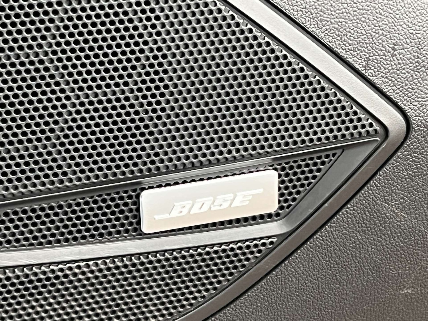 Used Vauxhall Insignia 2018 for sale - 77025206: Photo 64