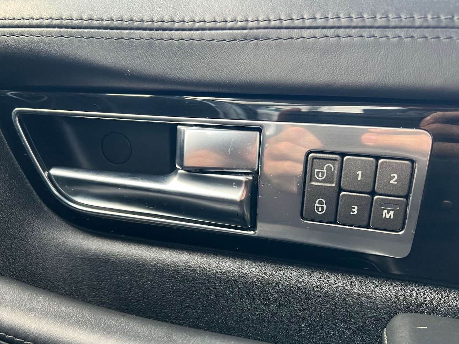 Used Land Rover Range Rover Sport 2011 for sale - 77072206: Photo 72