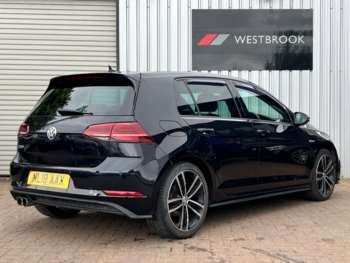 Used Volkswagen Golf 2018 for sale - 74550644: Photo
