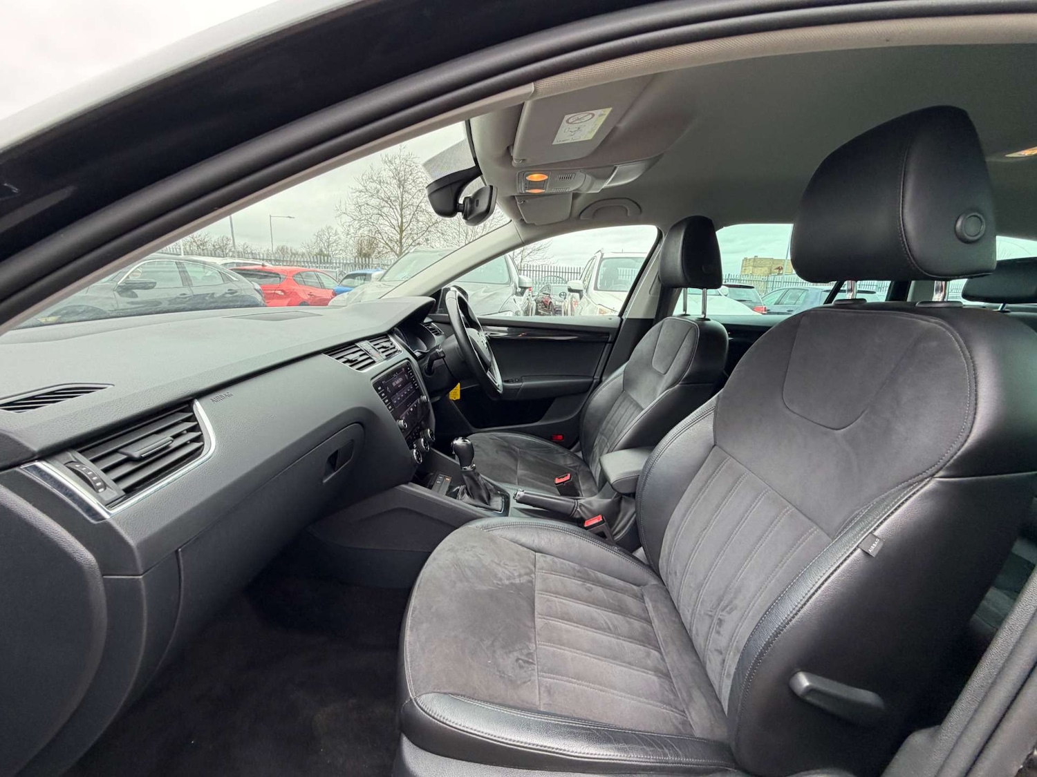 Used Skoda Octavia 2018 for sale - 77662825: Photo 39