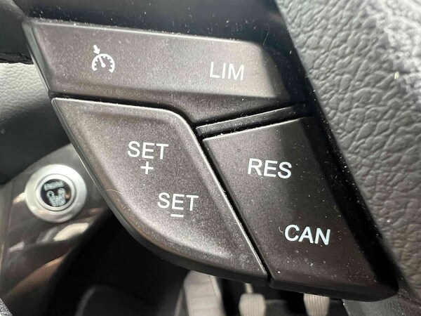 Used Ford C-Max 2015 for sale - 71522750: Photo 31