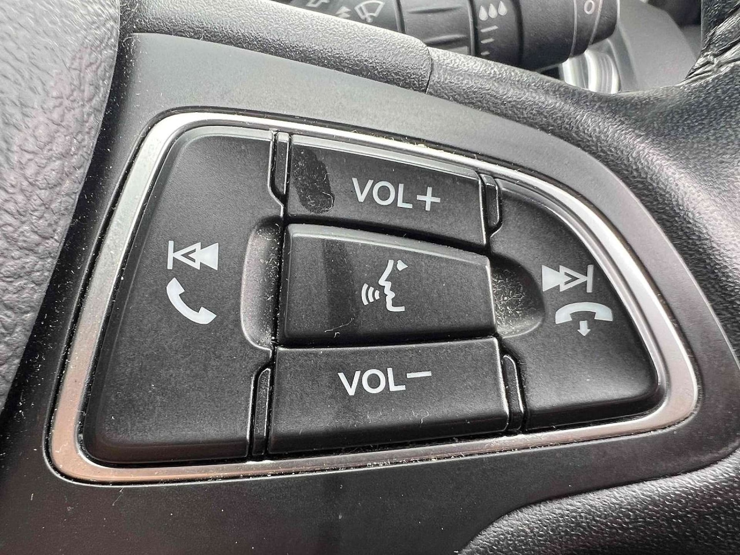 Vehicle 33
