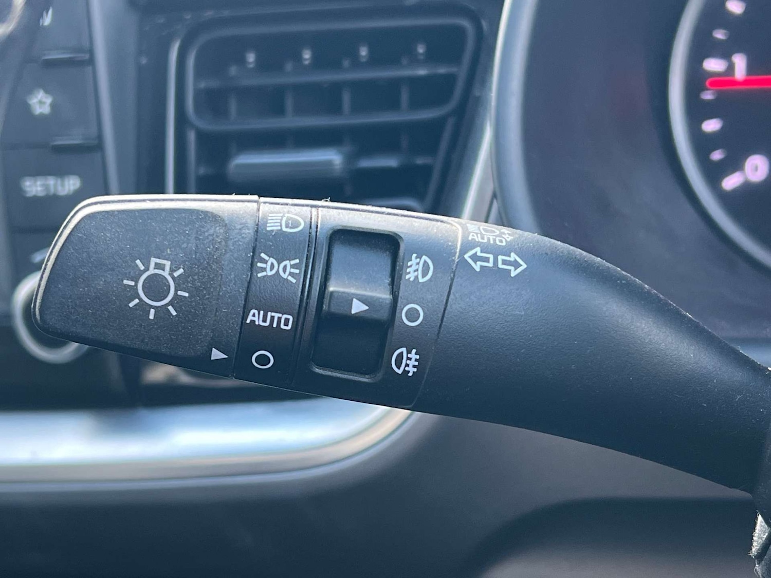 Used Kia Stonic 2019 for sale - 78198818: Photo 57