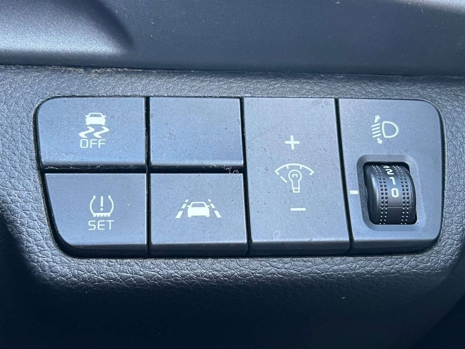 Used Kia Stonic 2019 for sale - 78198818: Photo 63