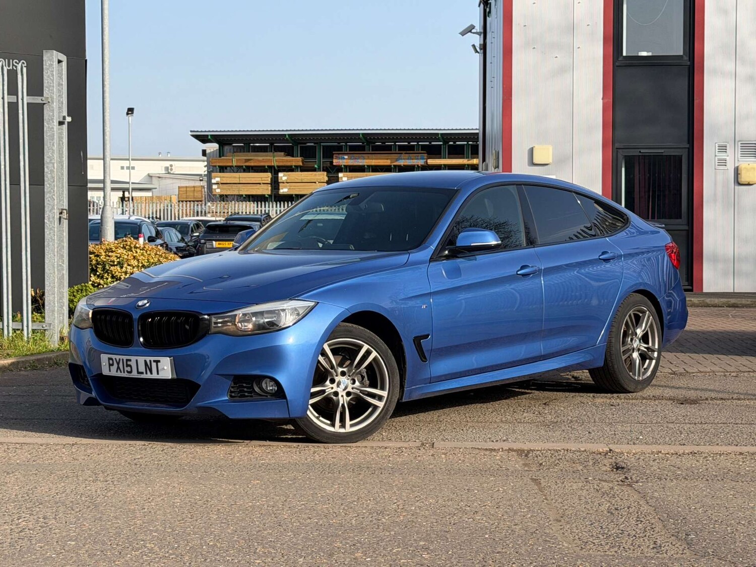 Used BMW 3 Series 2015 for sale - 77701591: Photo 15