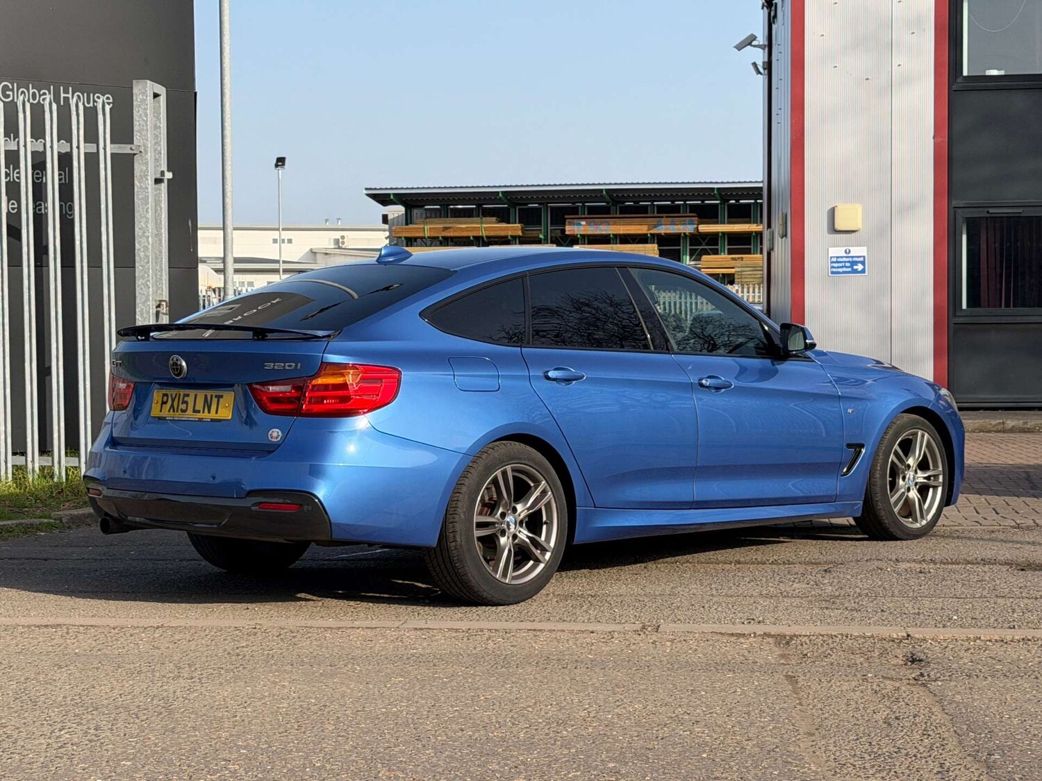 Used BMW 3 Series 2015 for sale - 77701591: Photo 18