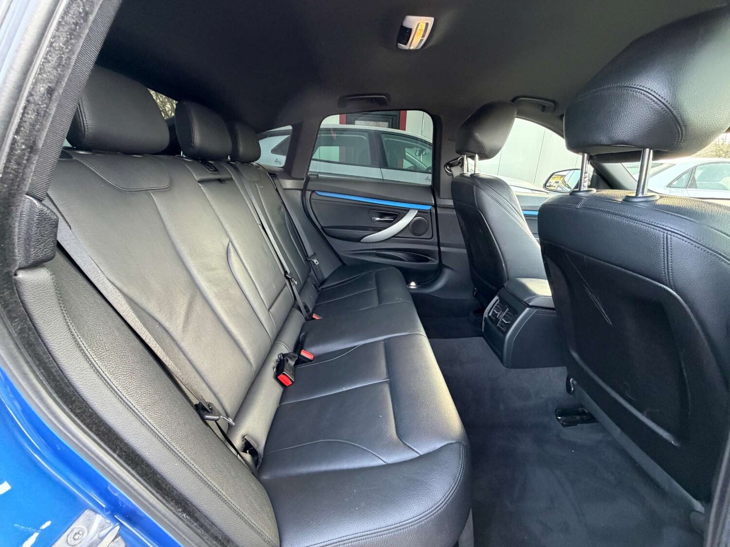 Used BMW 3 Series 2015 for sale - 77701591: Photo 32