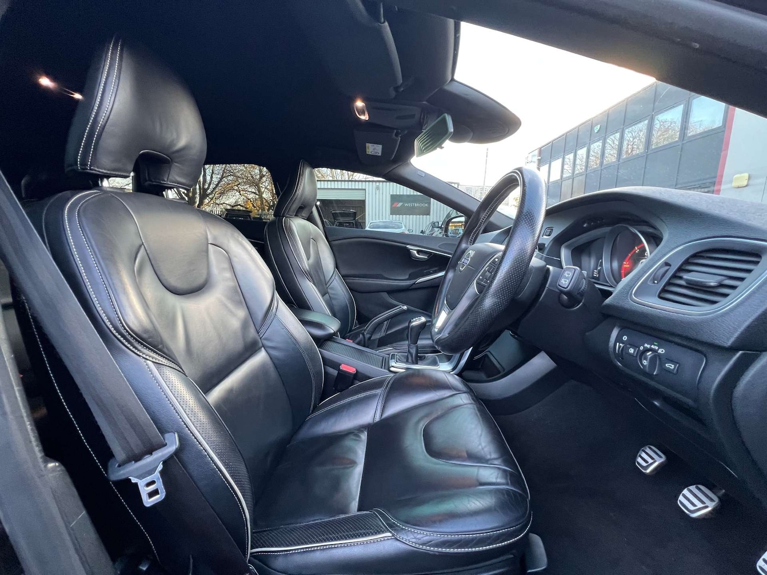 Used Volvo V40 2015 for sale - 78045927: Photo 22