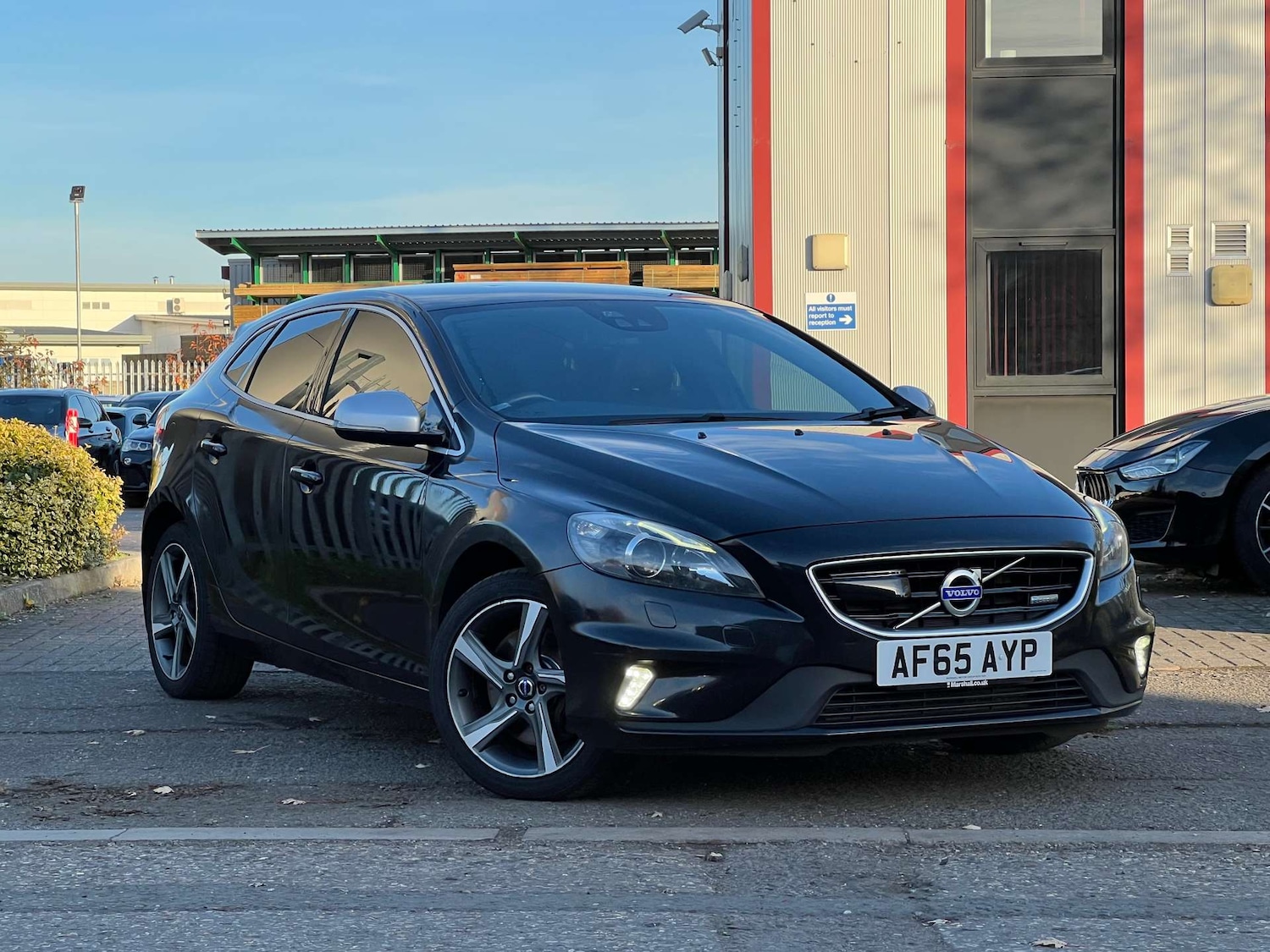 Used Volvo V40 2015 for sale - 78045927: Photo 8