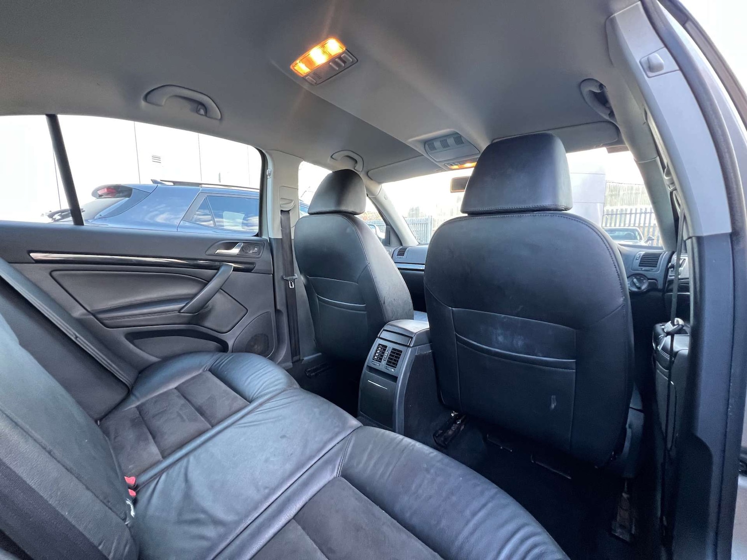 Used Skoda Octavia 2009 for sale - 76519232: Photo 32