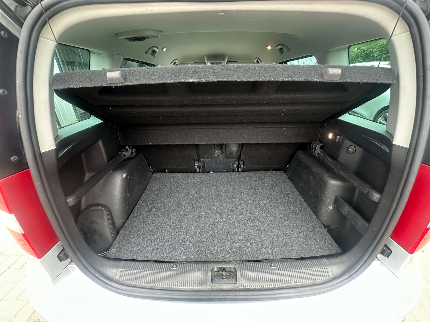 Vehicle 46
