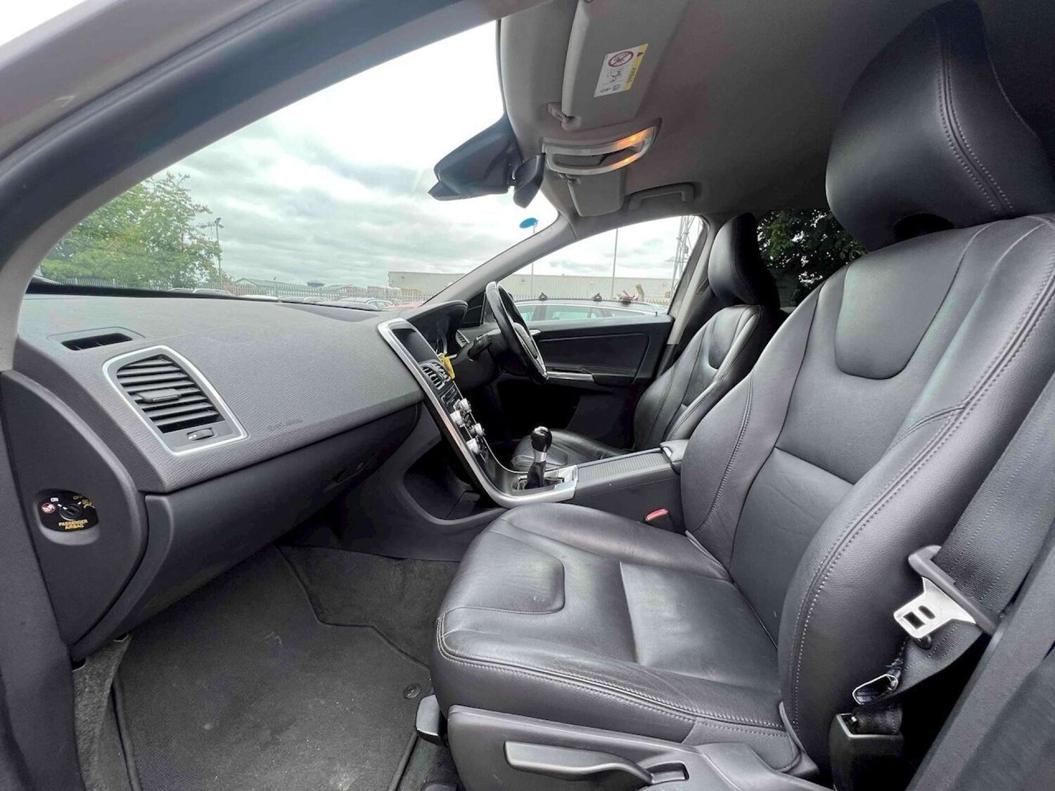 Used Volvo XC60 2015 for sale - 76005236: Photo 17