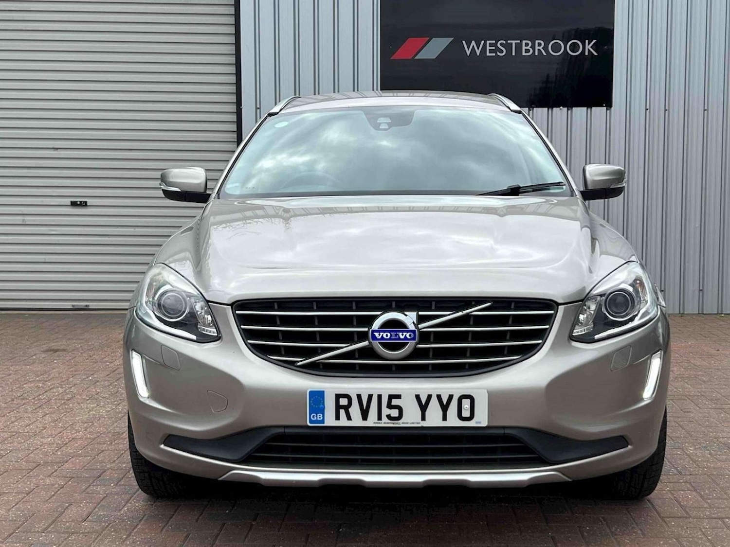 Used Volvo XC60 2015 for sale - 76005236: Photo 6
