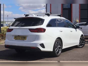 Used Kia Ceed 2023 for sale - 79714421: Photo