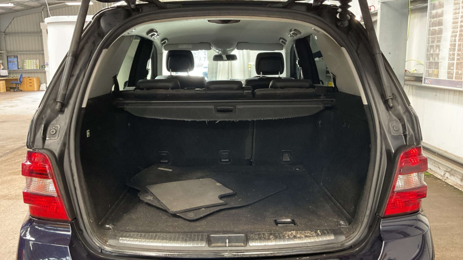 Used Mercedes-Benz M Class 2011 for sale - 77477837: Photo 11