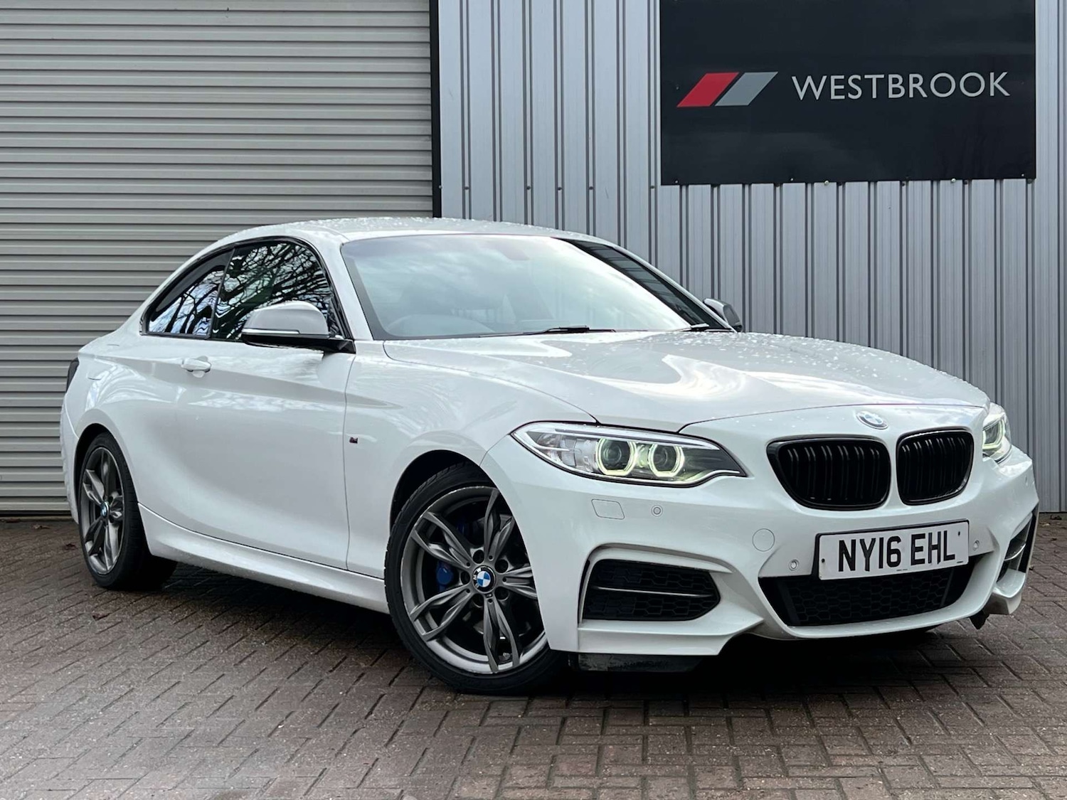 Used BMW 2 Series 2016 for sale - 76601869: Photo 1