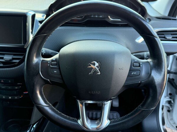 Used Peugeot 2008 2016 for sale - 76320868: Photo 6
