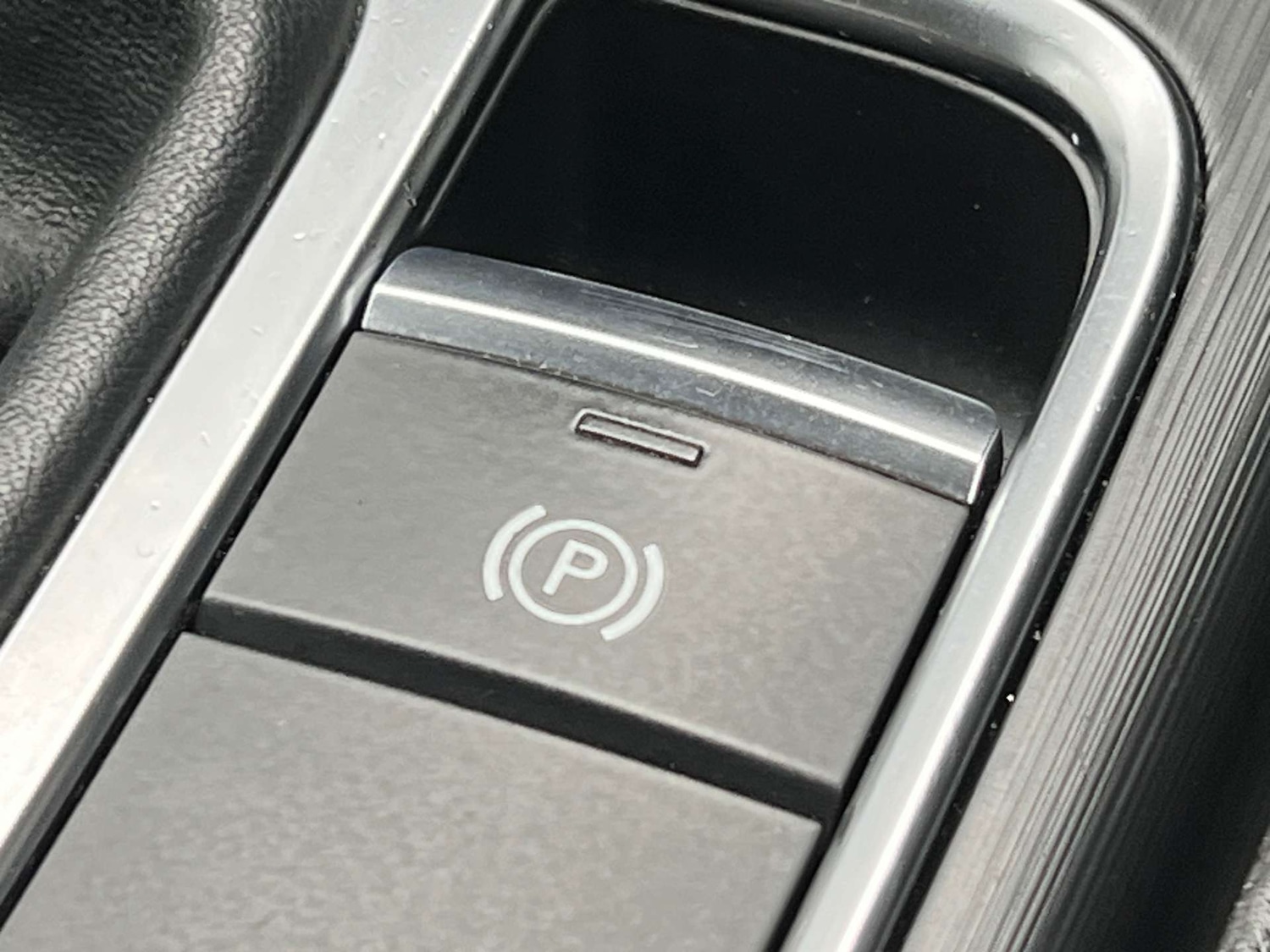 Used Audi A4 2016 for sale - 77307795: Photo 28