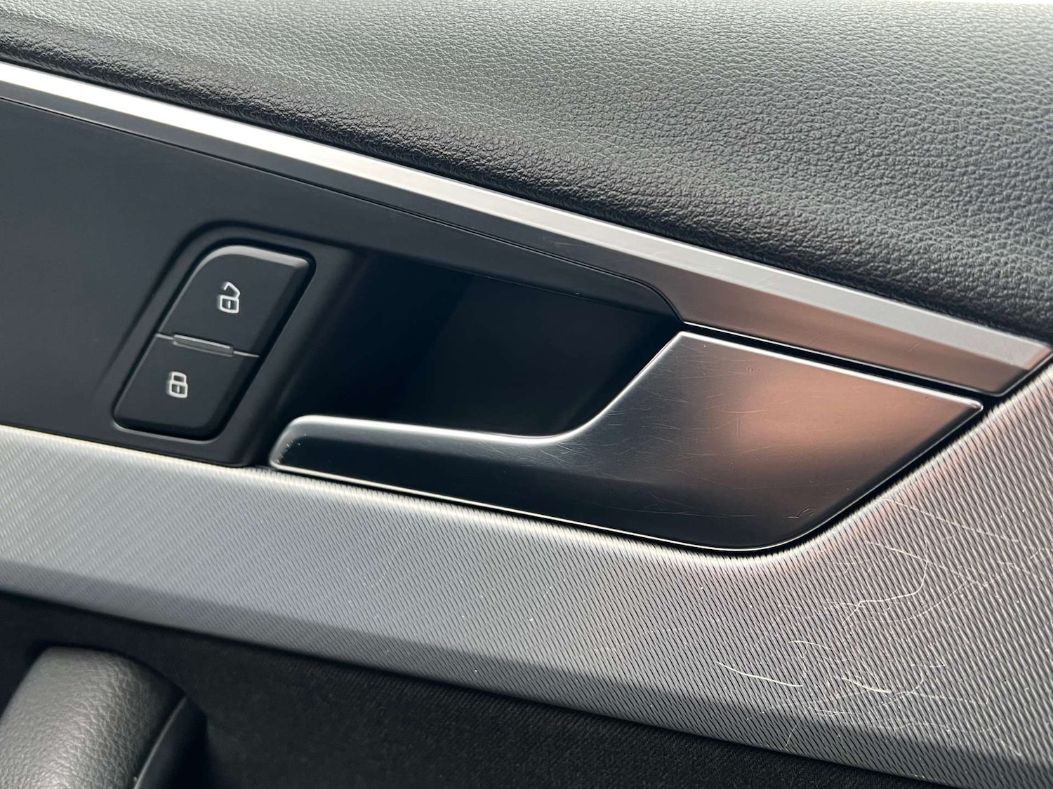 Used Audi A4 2016 for sale - 77307795: Photo 77