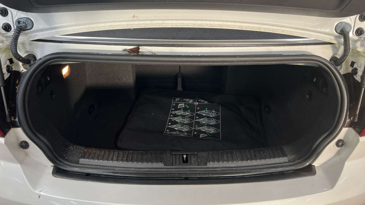 Used Volkswagen Golf 2012 for sale - 76493611: Photo 12