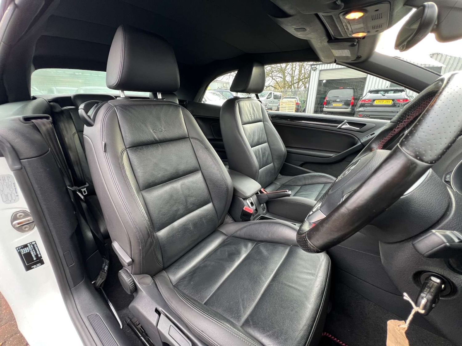 Used Volkswagen Golf 2012 for sale - 76493611: Photo 24