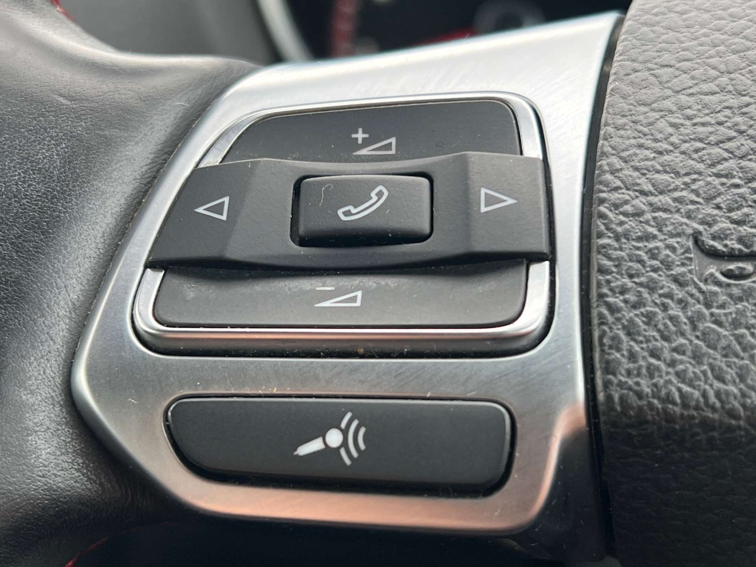 Used Volkswagen Golf 2012 for sale - 76493611: Photo 50