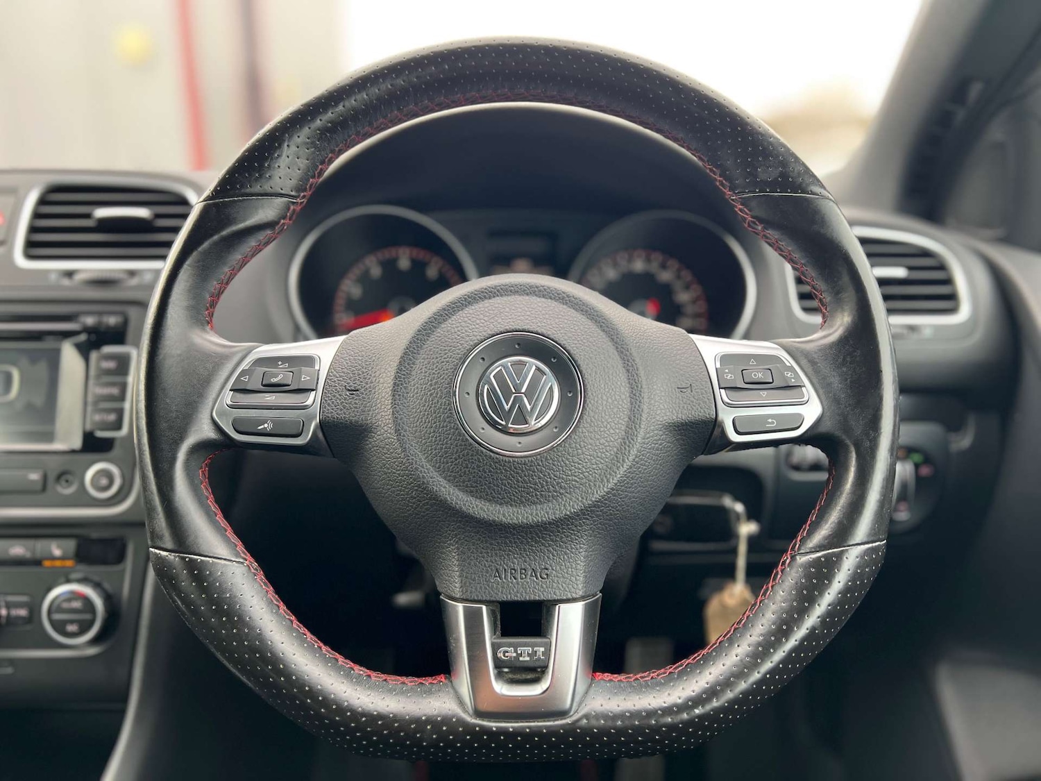 Used Volkswagen Golf 2012 for sale - 76493611: Photo 51