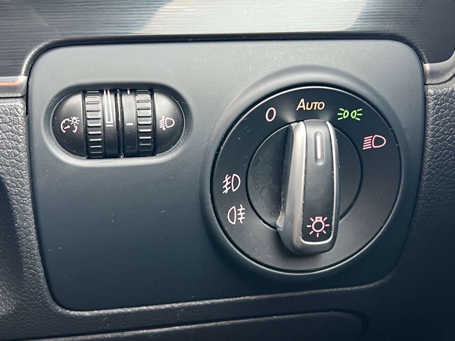 Used Volkswagen Golf 2012 for sale - 76493611: Photo 55