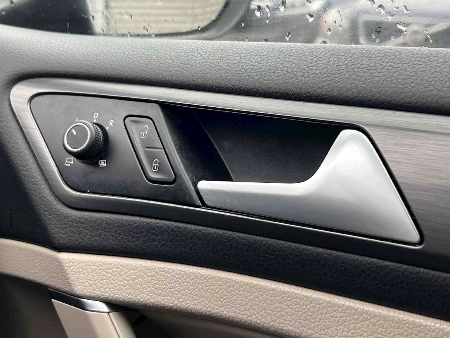 Used Volkswagen Golf 2019 for sale - 76600759: Photo 36