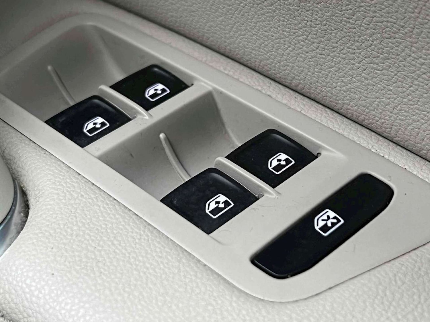 Used Volkswagen Golf 2019 for sale - 76600759: Photo 37