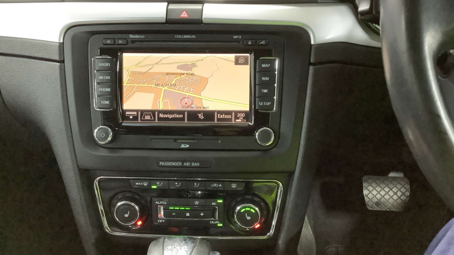 Used Skoda Superb 2011 for sale - 77211859: Photo 10