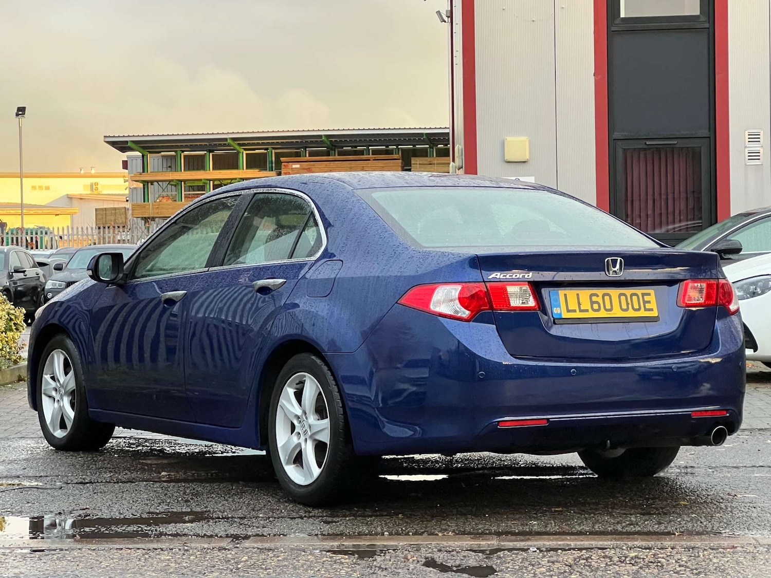 Used Honda Accord 2011 for sale - 77073383: Photo 10