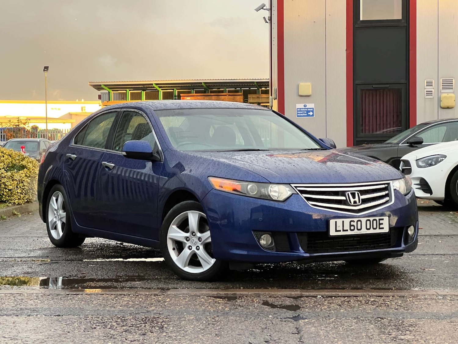 Used Honda Accord 2011 for sale - 77073383: Photo 12