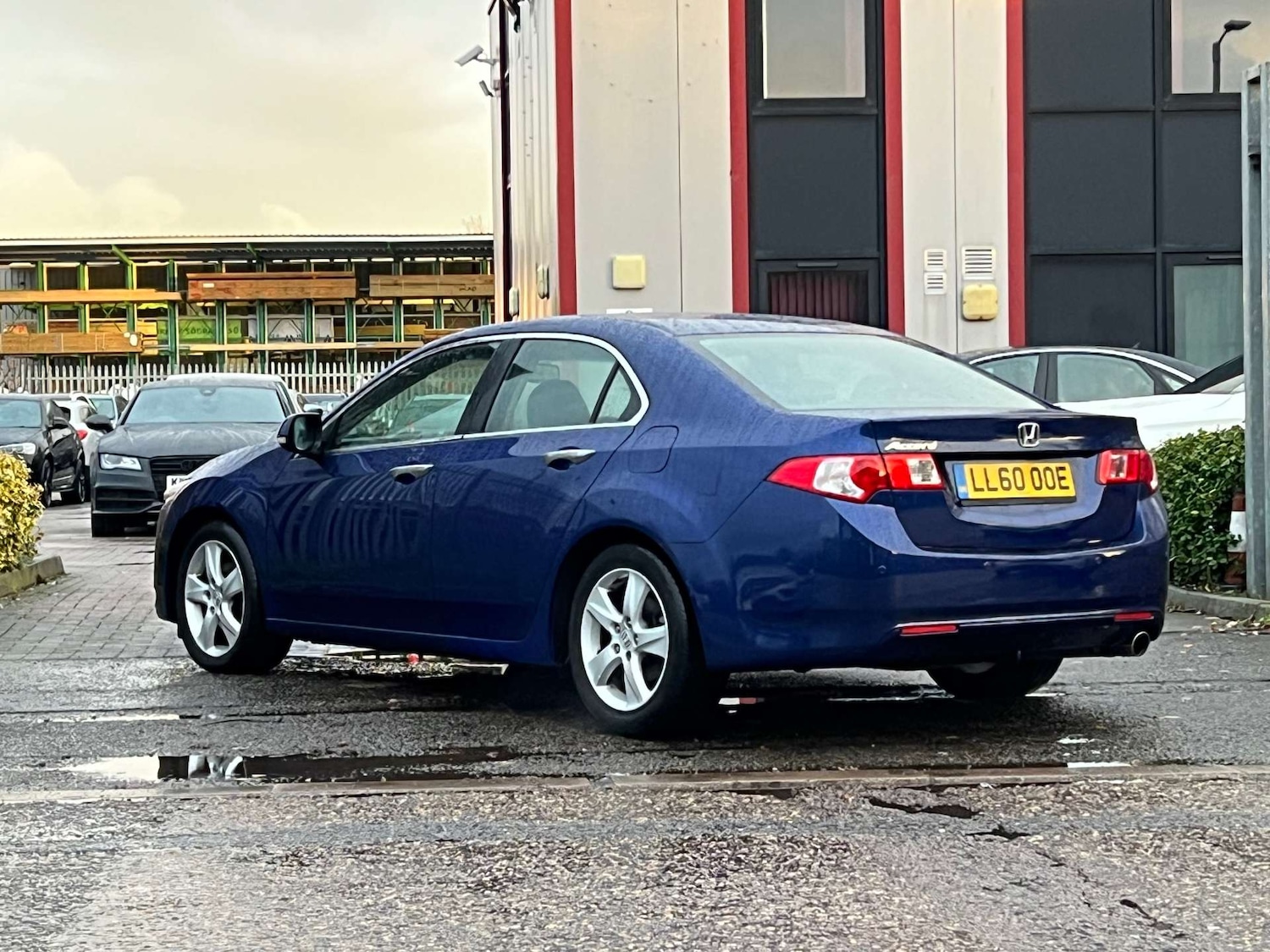 Used Honda Accord 2011 for sale - 77073383: Photo 21