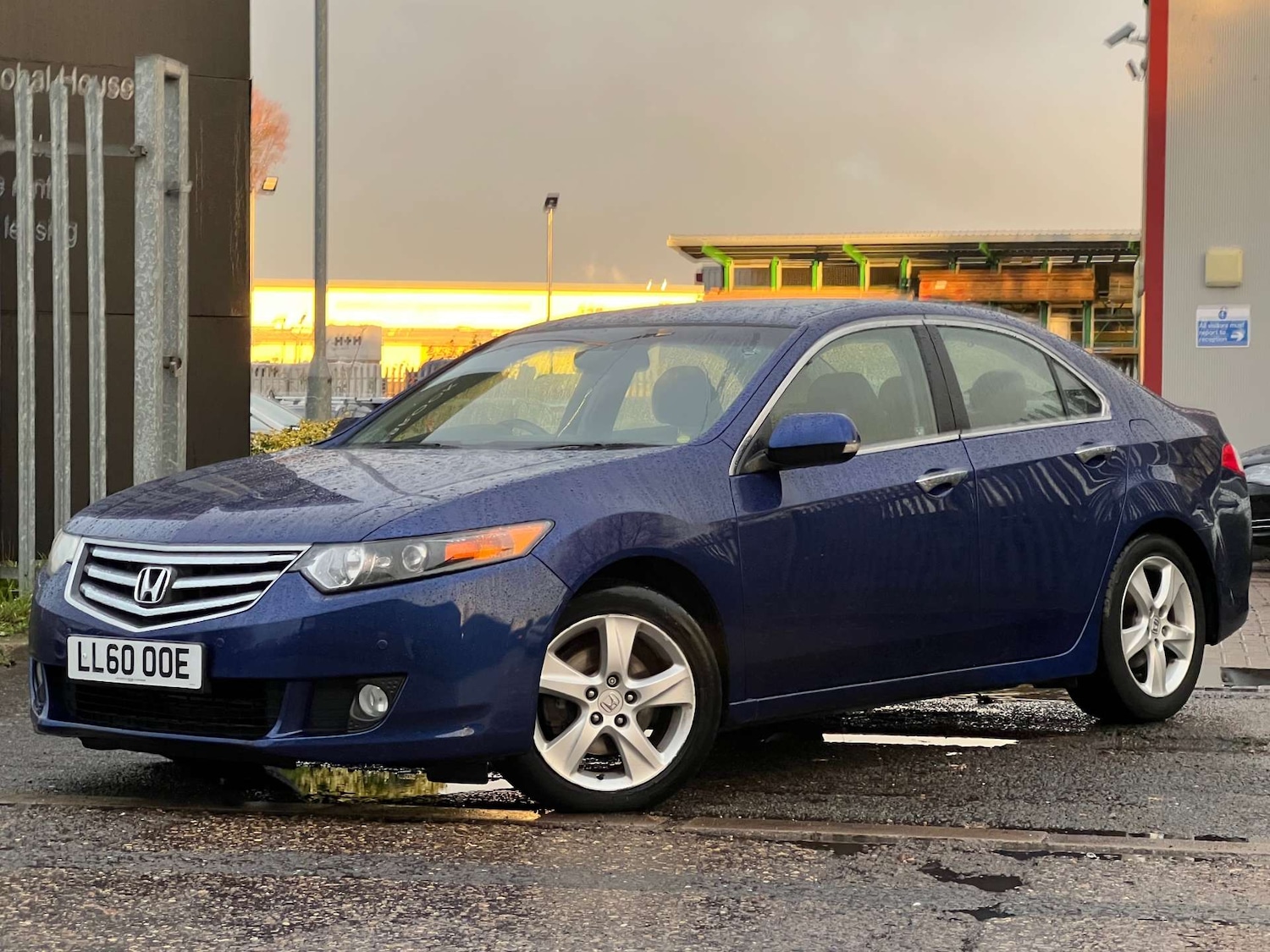 Used Honda Accord 2011 for sale - 77073383: Photo 6