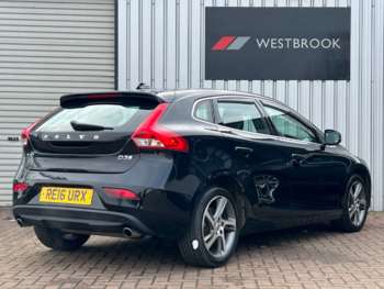 Used Volvo V40 2016 for sale - 74327806: Photo