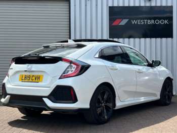 Used Honda Civic 2019 for sale - 74953335: Photo