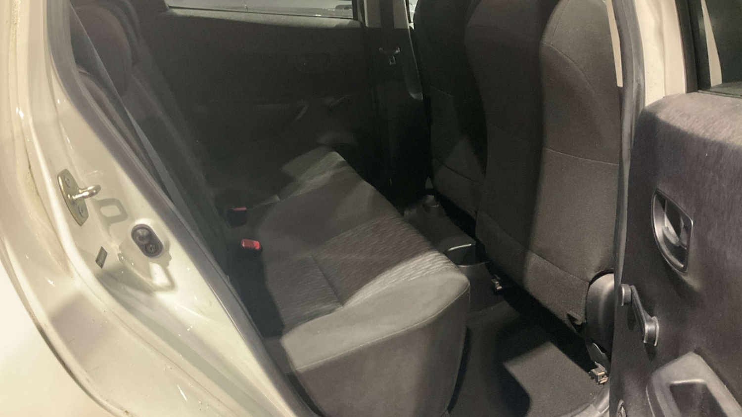 Used Toyota Yaris 2013 for sale - 77556770: Photo 7