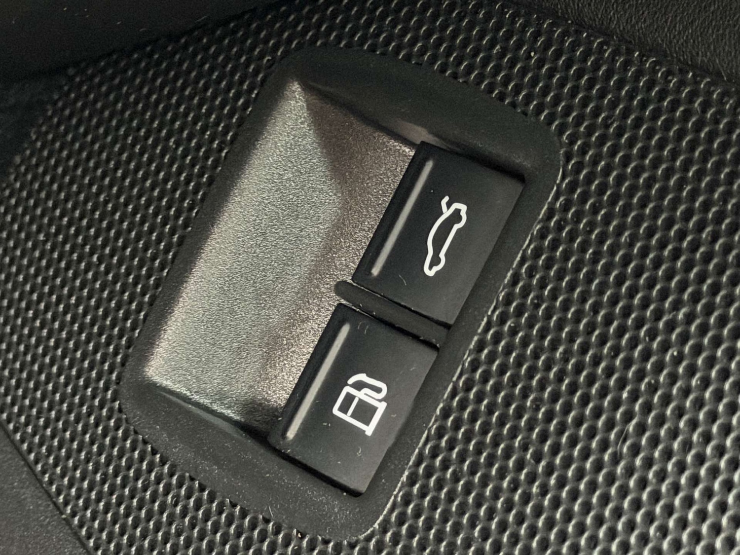 Used Volkswagen CC 2015 for sale - 77328603: Photo 74