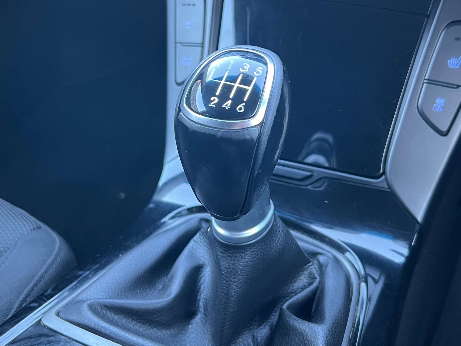 Used Hyundai i40 2015 for sale - 76601212: Photo 37