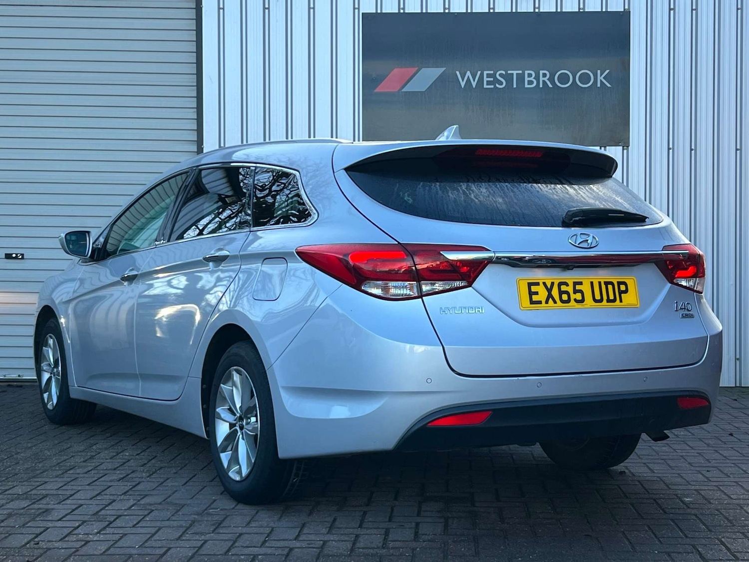 Used Hyundai i40 2015 for sale - 76601212: Photo 4