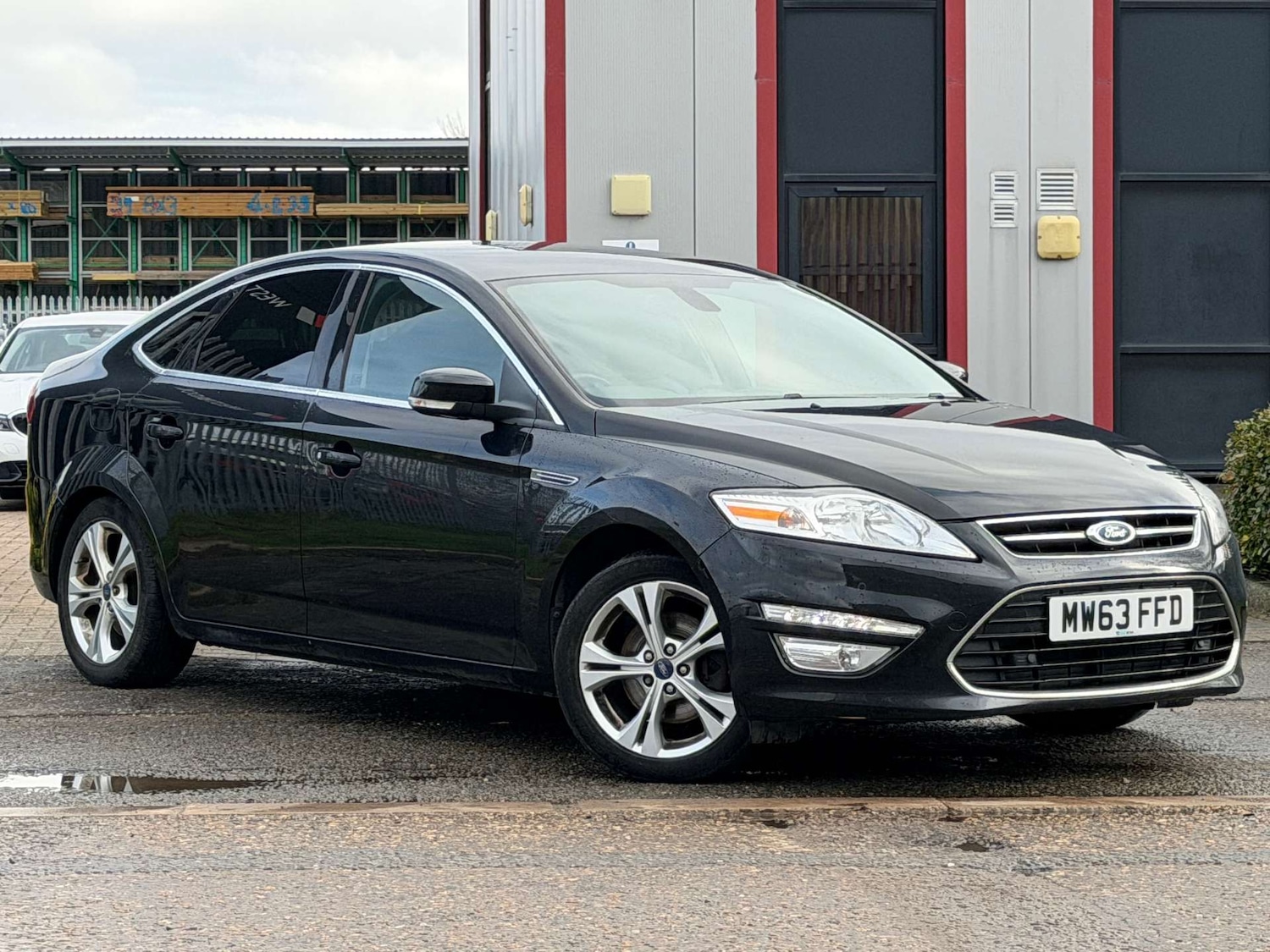 Used Ford Mondeo 2013 for sale - 77583986: Photo 2