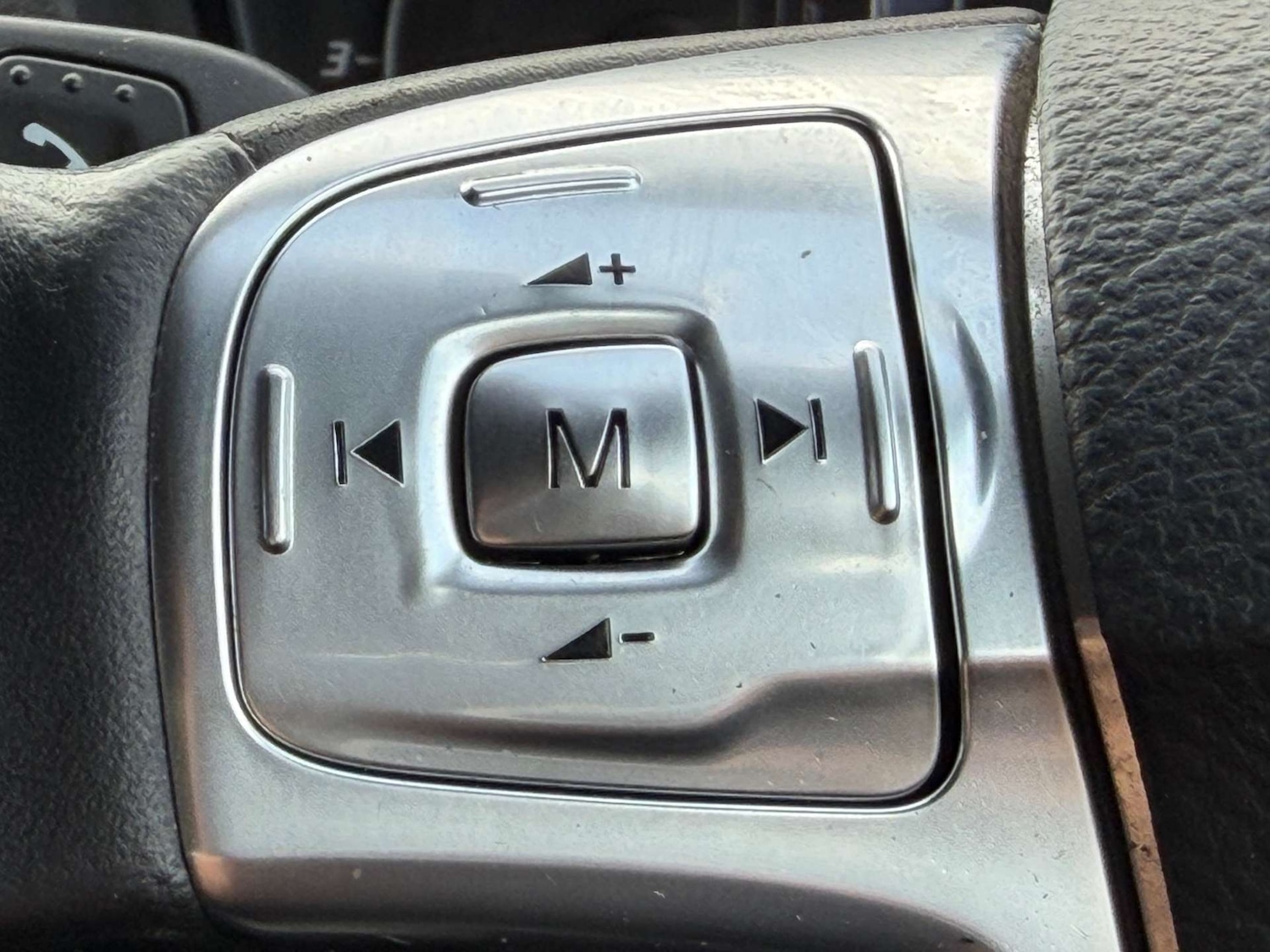 Used Ford Mondeo 2013 for sale - 77583986: Photo 43