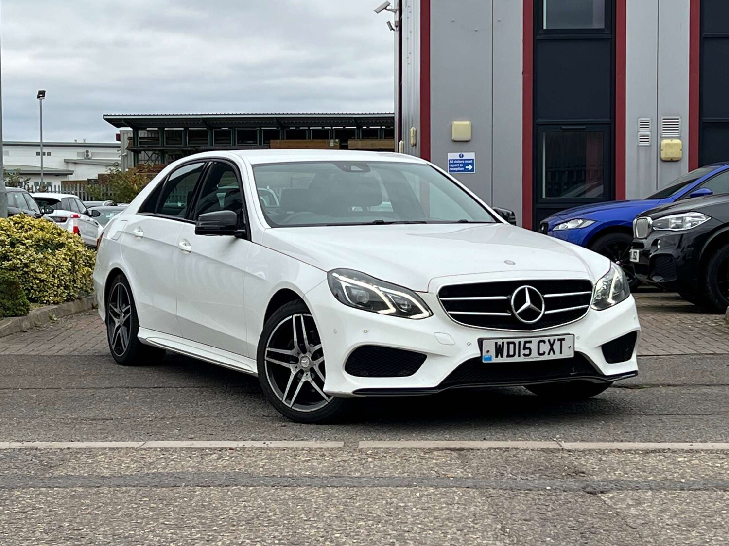 Used Mercedes-Benz E Class 2015 for sale - 76359677: Photo 12